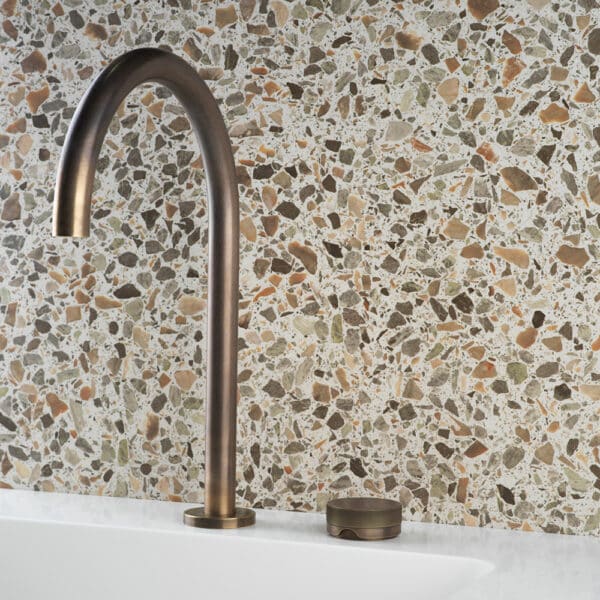ZERO PROGRESIV KNURL HOB BASIN MIXER TALL CURVE - Image 5
